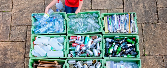 Jak wygląda segregowanie odpadów w obrębie gmin?